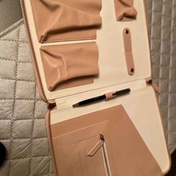 8.5 x 10.5 in folder tablet cover